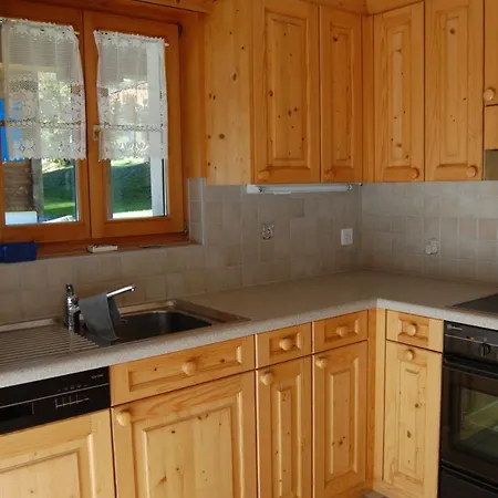 Londadusa Parterre Apartment *